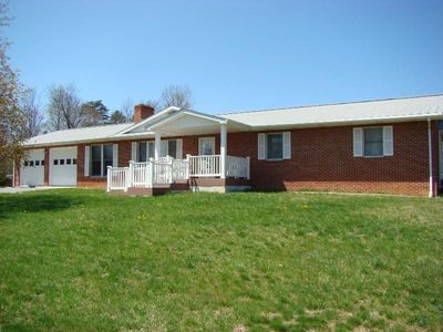 2027 Back Rd, Woodstock, VA, 22664