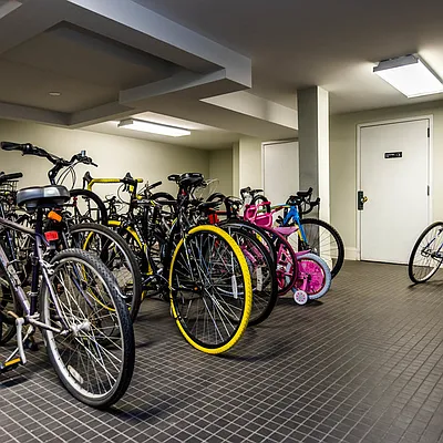 Rented by Nooklyn NYC LLC | media 76