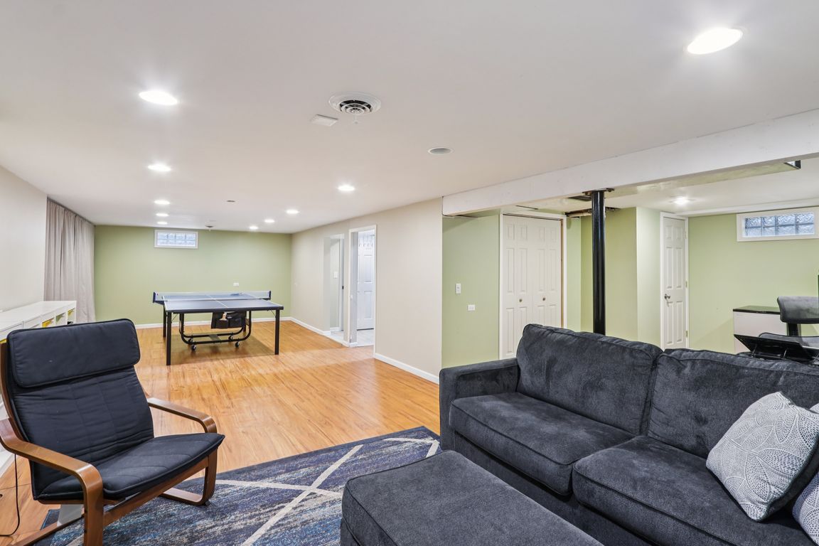 N Shaddle Ave-S2707-028.jpg