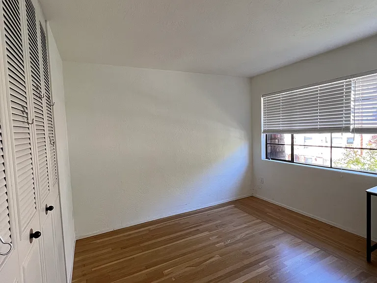 2344 Hilgard Ave — Photo 5