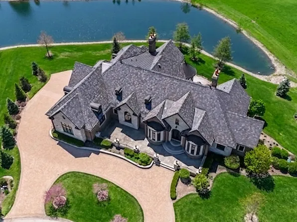 23 Enclave Ct, South Barrington, IL 60010