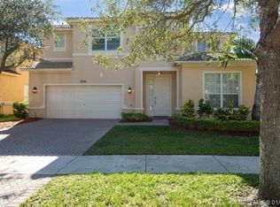 19164 Seneca Ave, Weston, FL 33332