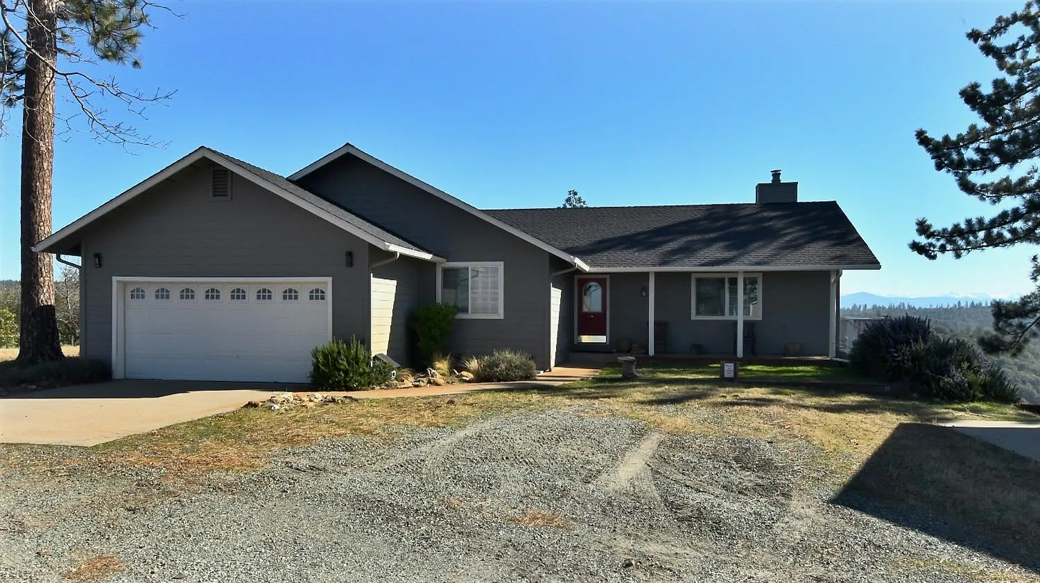 5650 Donkey Ln photo 1