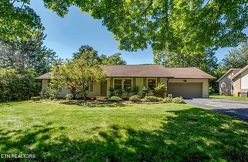 11725 Autumn Leaves Ln Photo 1