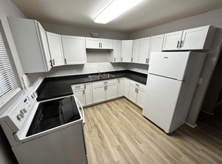 1898 Murphy Woods Rd, Beloit, WI 53511