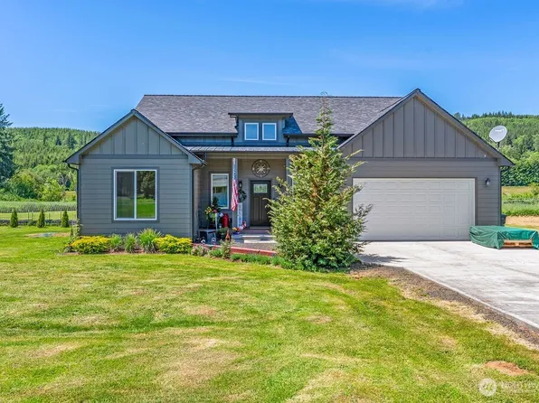 11 Nature Loop, Cathlamet, WA 98612