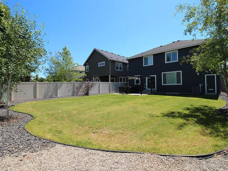 2551 W Sorbonne Dr — Photo 20