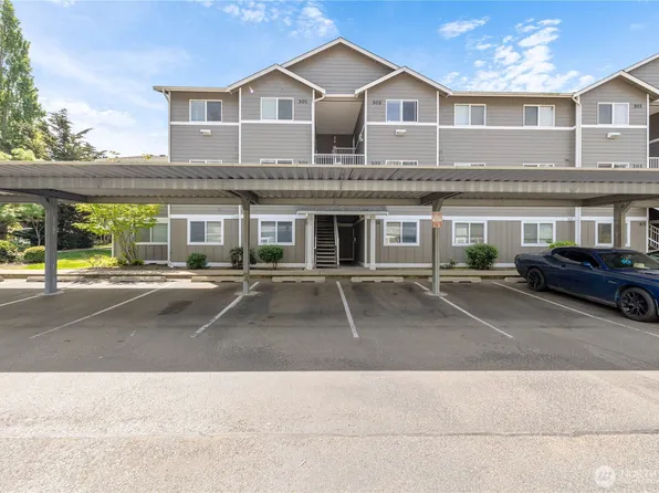 1670 SW Mulberry Street #B201, Oak Harbor, WA 98277
