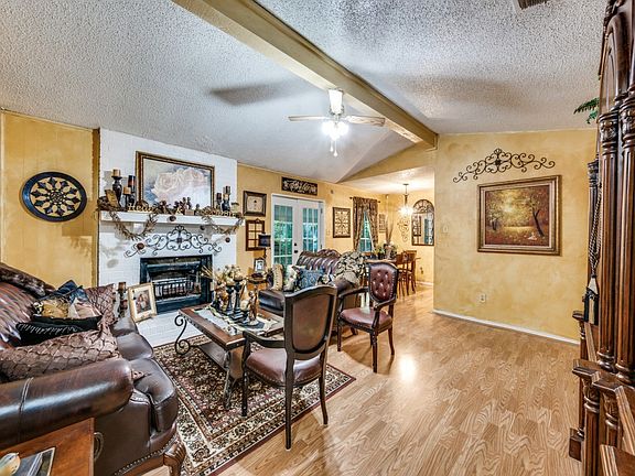 4th image of 5304 Umbrella Pine Ct