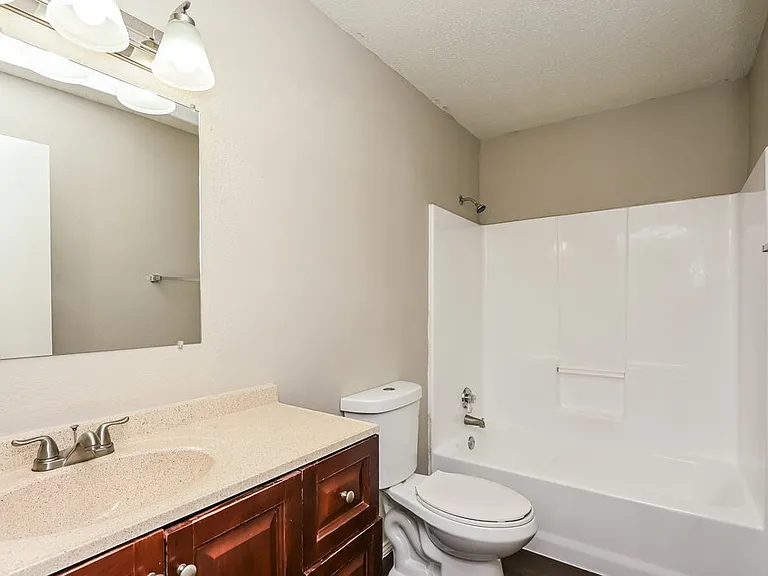 317 Taylor St — Photo 15