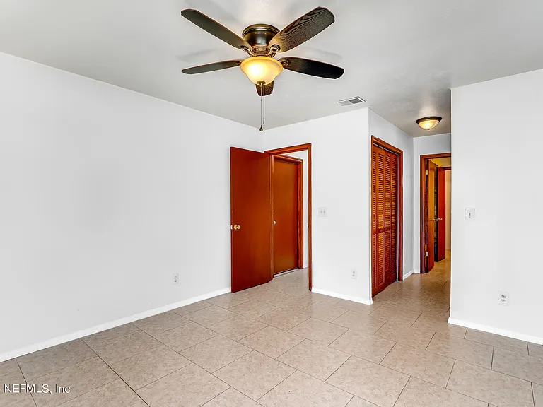 2366 Bitternut Way — Photo 11