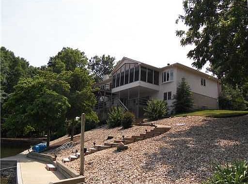 2nd image of 15 Applecross Pl