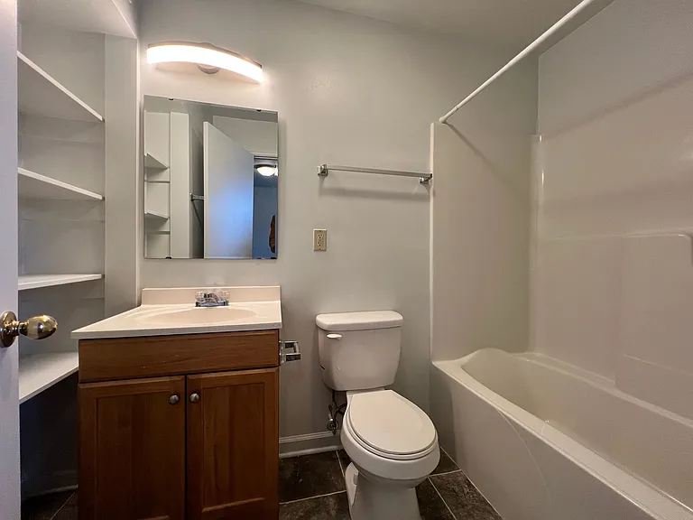 Stone Ridge Apartments- Convenient Location — Photo 6
