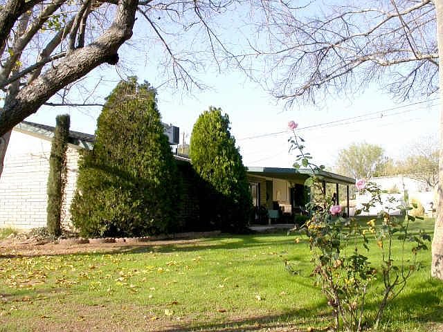 2nd image of 801 S Yuma Street