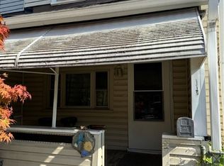 115 Ohio St, Mc Kees Rocks, PA 15136