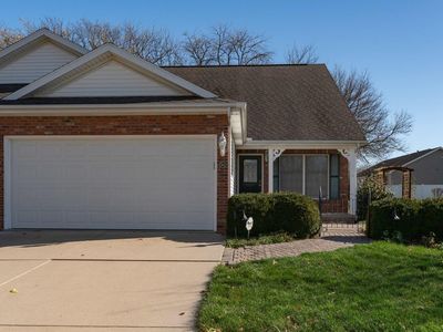 34 Lone Oak Ct, Bloomington, IL, 61704