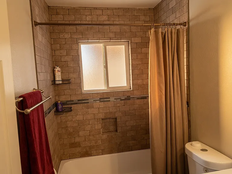 6717 Araby Ave — Photo 9