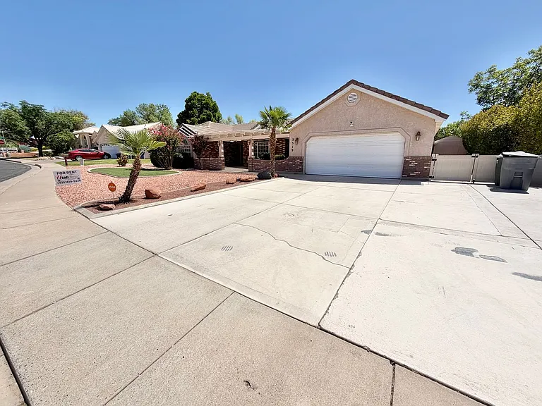 3519 S 1470 W — Photo 2