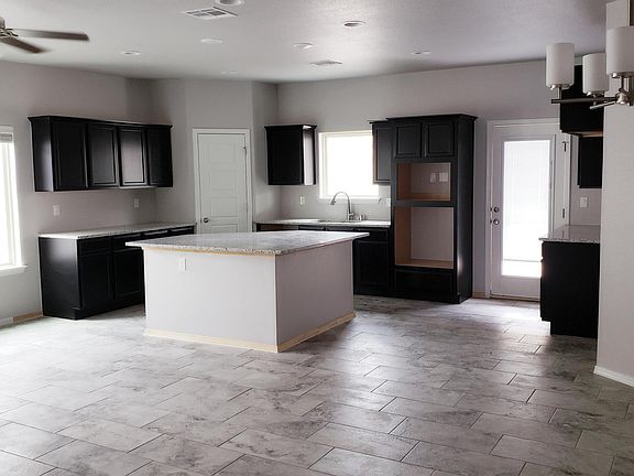 4th image of 241 Malta St