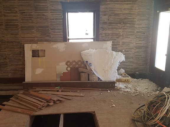 4th image of 1214 Main St