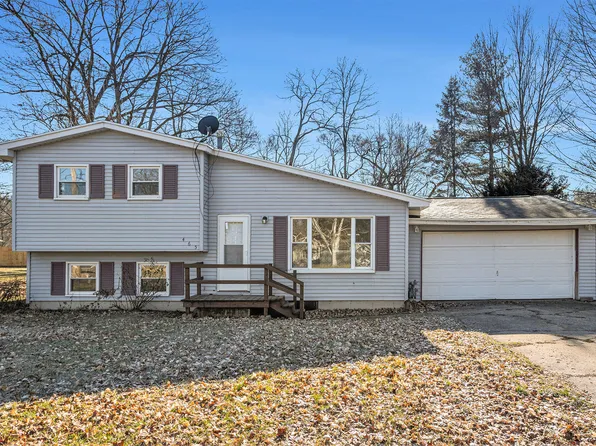 465 W Main St, Centreville, MI 49032