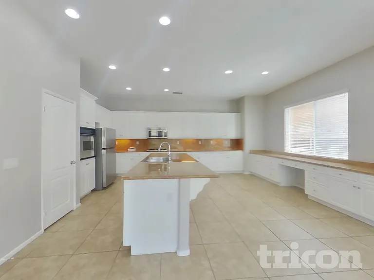 34629 Foxberry Rd — Photo 5