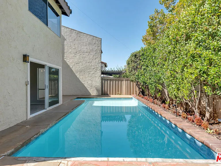603 Racquet Club Ln — Photo 16