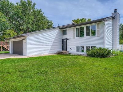 7557 Springbrook Plz, Woodbury, MN, 55125