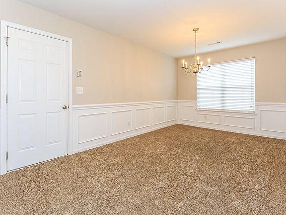 3rd image of 5020 Wicklow Dr