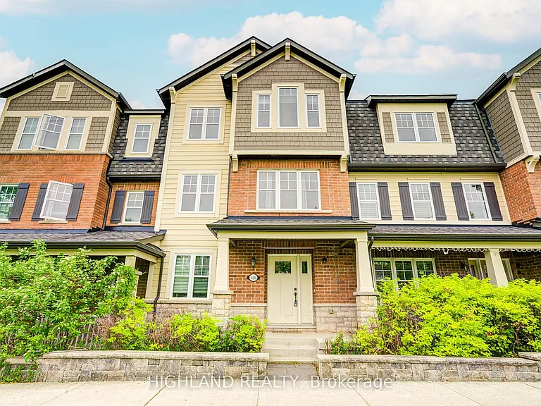 265 Ellen Davidson Dr #4 — Photo 1