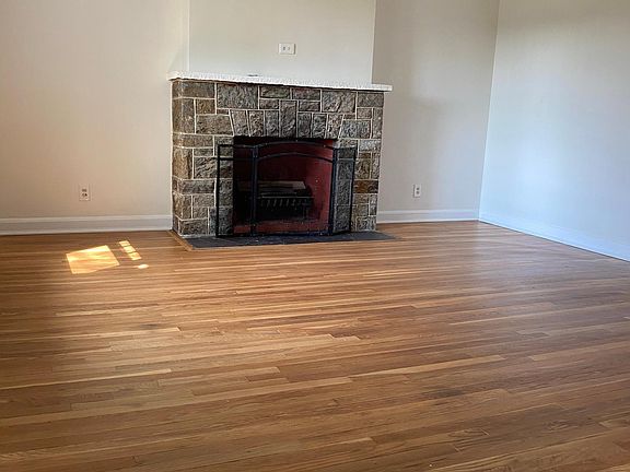 2nd image of 161 Grace Church St Floor 1