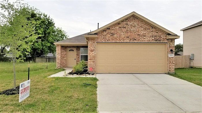 1st image of 2111 Denridge Dr