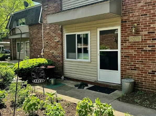 511 Longshore Dr APT B, Ann Arbor, MI 48105