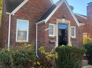 15530 Veronica Ave, Eastpointe, MI 48021
