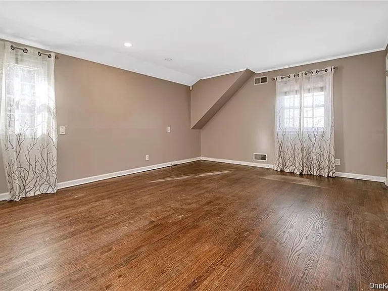 39 Ramona Ct — Photo 9