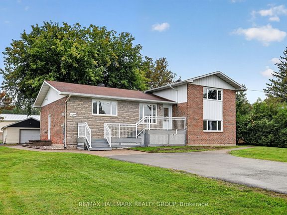 2nd image of 3649 Navan Rd