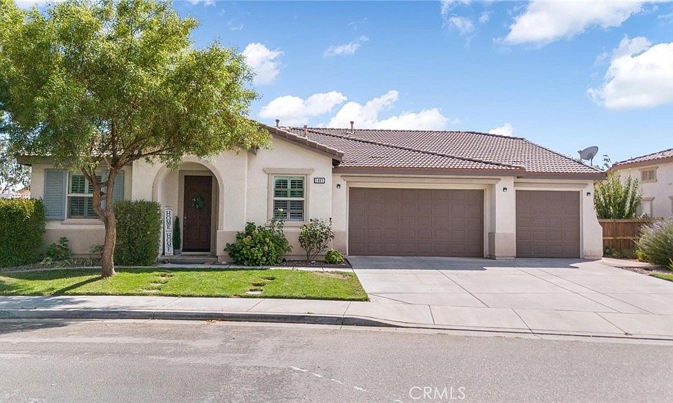 1st image of 1461 Liatris Way