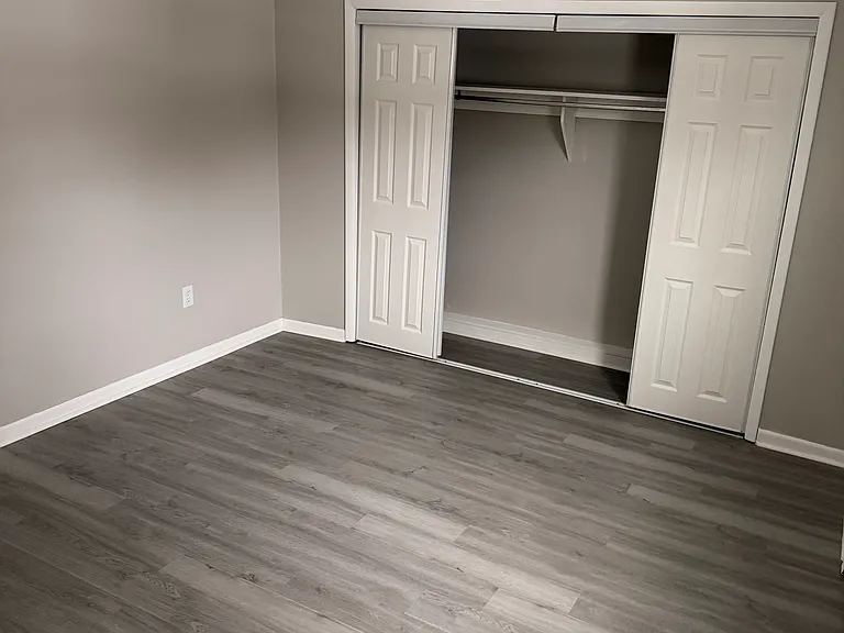 1126 Holcomb St #7 — Photo 6