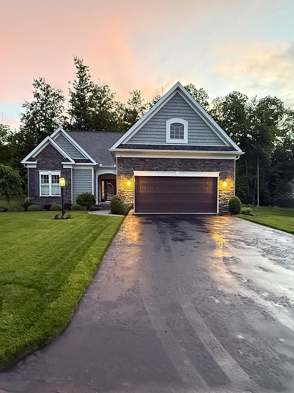 2051 Ashmar Ln - Property Image