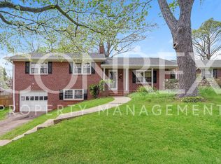 1538 Abbey Ct, Winston Salem, NC 27103