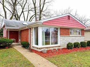 7712 Kolmar Ave, Skokie, IL