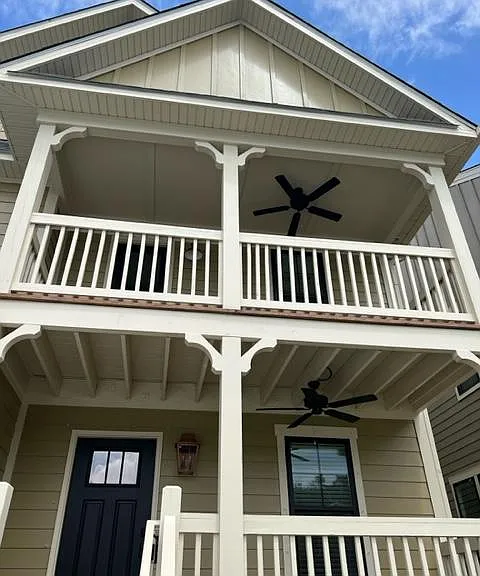 19 Old Stoney Ln — Photo 2