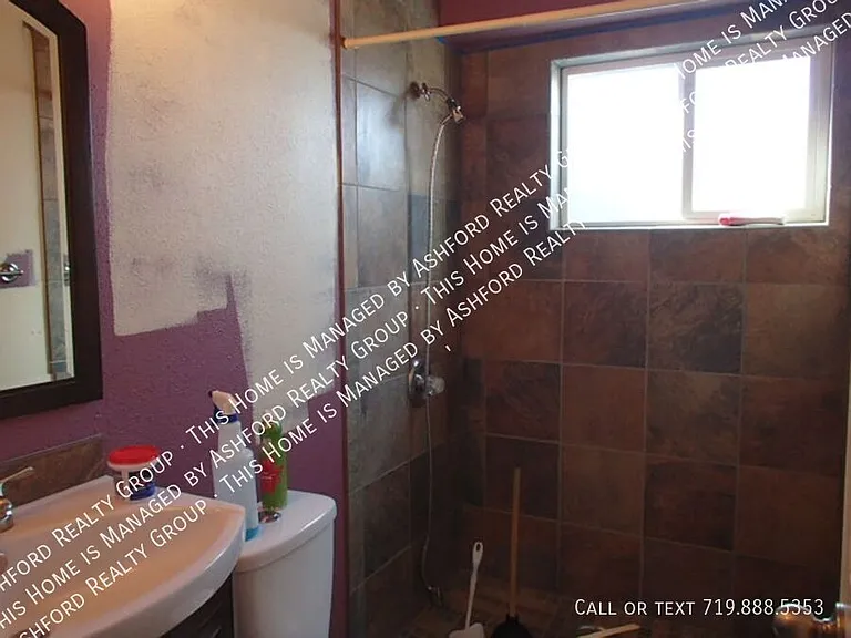7205 Omaha Blvd — Photo 6