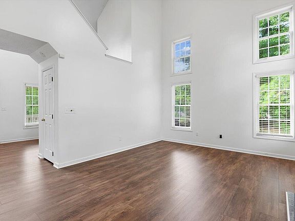 5th image of 205 Rattan Bay Dr