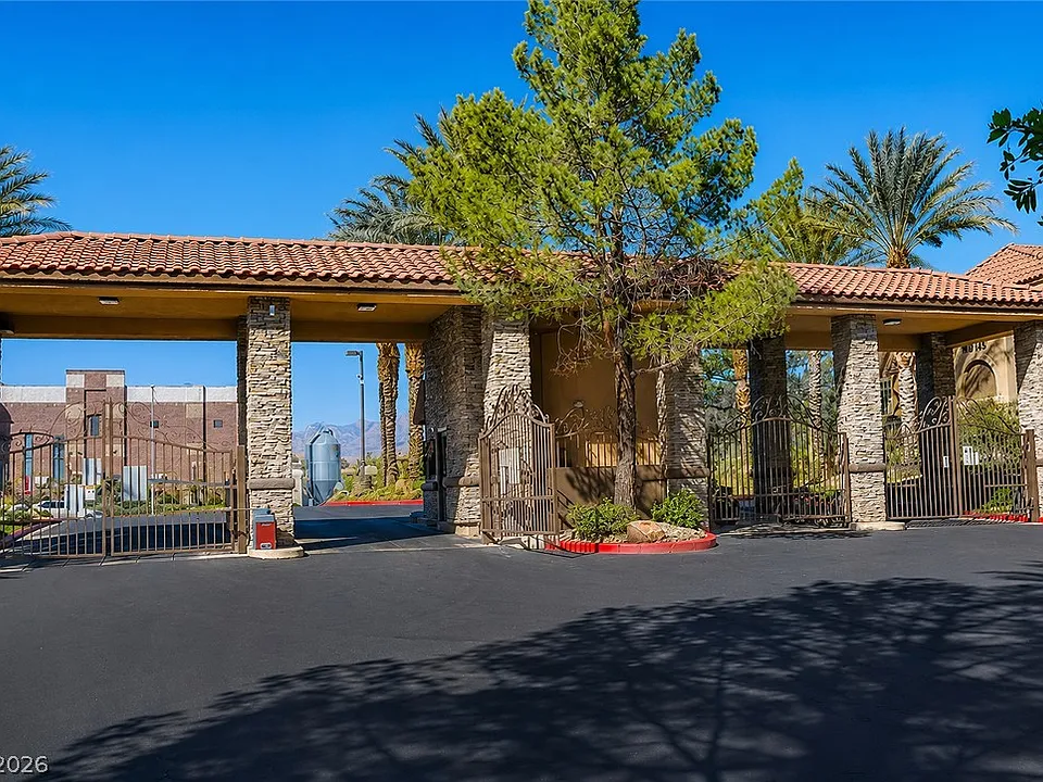 2200 S Fort Apache Rd #2032
