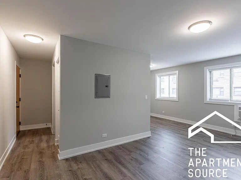 533 W Surf St #530-412 — Photo 6