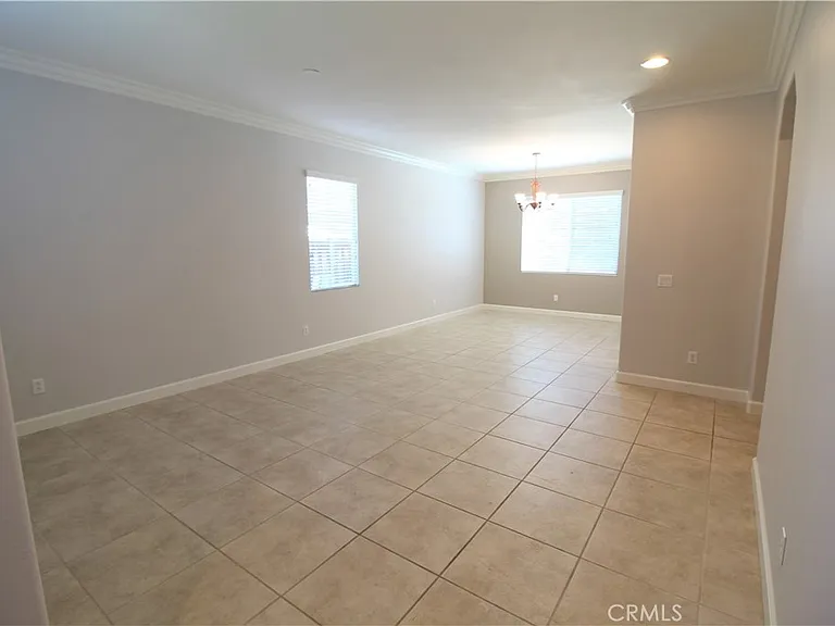 35222 Azalea Ln — Photo 3