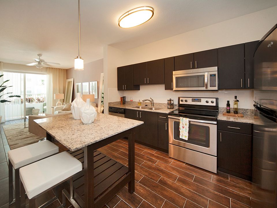 Kitchen with Island