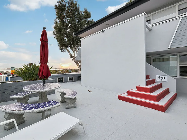 2613 Mission Blvd #8 — Photo 105