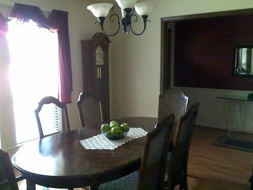 2nd image of 3104 E Park Blvd
